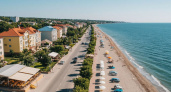 Город на море, из которого все бегут: есть статус курорта и богатая история - но жить никто не хочет