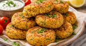 Эти морковные котлеты исчезают со стола первыми: мягкие внутри, с корочкой снаружи - вкуснее мясных