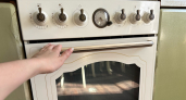 Моя духовка теперь блестит как новенькая: отмыла всю грязь дешевым и безопасным средством с кухни