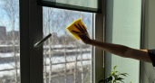 Весной окна мутные и в разводах — есть простой способ отмыть до блеска без химии и нервов