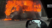 Автобус задымился и загорелся на маршруте до аэропорта Кирова: видео