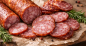 Какая колбаса не навредит здоровью: разбираем состав трёх видов и объясняем, что скрывается за словами на этикетке