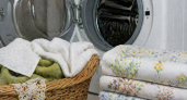 Не все вещи любят кипяток, но эти 5 категорий действительно лучше стирать горячее, чем обычно