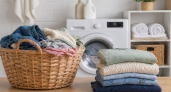 Стирка без крайностей: как часто менять джинсы, свитеры, бюстгальтеры, куртки и пижамы – чтобы оставаться опрятным и беречь ткань
