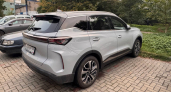 Почему почти во всех китайских авто есть панорамная крыша: 4 реальные причины — от семейных традиций до дешёвого стекла