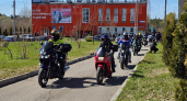 Сотня чепецких байкеров проехала по городу: фоторепортаж с открытия мотосезона