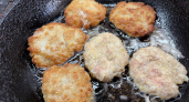 Не манка и не хлебный мякиш: 3 секрета сочности котлет - вкус как в детстве 