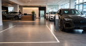 Авто обещали в наличии по телефону, но в салоне его нет: почему так делают дилеры и какие данные запросить перед поездкой