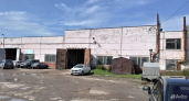 В Кирово-Чепецке продают огромное помещение с участком за 31 миллион рублей