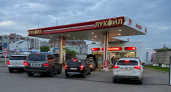 Ограничения на заправках и резкий рост цен: чепчан пугает топливный кризис