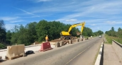 В Советском районе обновляют мост через реку Немду