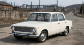 Почему ВАЗ-2101 выбрали именно на базе Fiat 124: какие доработки превратили итальянский седан в советскую легенду