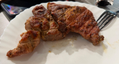 Перестала совершать эти 2 ошибки при жарке — и мясо теперь как в ресторане, нежное и сочное