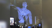 "Полуголый и красивый": чепчане рассказали о концерте Xolidayboy 16+, отметив образ артиста