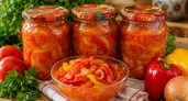  Салат на зиму из помидор и перца - даже стерилизовать не надо. Вкус отменный - детишки уплетают за обе щеки
