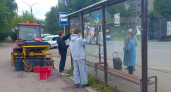 В Кирово-Чепецке привлекли молодежь к мойке остановочных павильонов