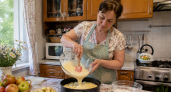 Узнала главный секрет вкуснейшей шарлотки с яблоками: пышная, словно облако, а готовится проще простого 