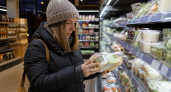 Какие продукты сотрудники «Пятерочки» никогда не возьмут с витрины вечером – обходят за 2 км