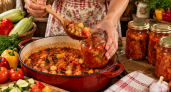 Густой, как лечо, но вкуснее: закатываю салат с кабачками, помидорами и перцем на зиму - не залежится в кладовке