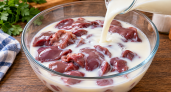 Куриная печень больше не горчит: заливаю на 10 минут одним продуктом — вкус становится мягче