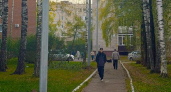 Освещение появилось на тротуаре и детской площадке в Кирово-Чепецке