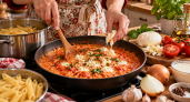 Даже муж-мясоед оценил: макароны с помидорами, сливками и сыром — готовлю через день