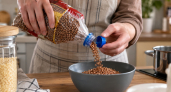 Бутылка пустая, а крышка ещё послужит: кухонная хитрость с вещью, которую обычно выбрасывают