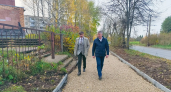 Власти Кирово-Чепецка проверили ход ремонта четырех тротуаров в городе