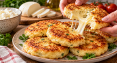 Просто смешала творог и сыр — а вкуснотища невероятная: хачапури и рядом не стояли