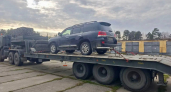 Кировские приставы отправили в зону СВО пять конфискованных машин