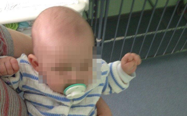 Полугодовалый ребенок два дня провел в одной квартире с трупом матери