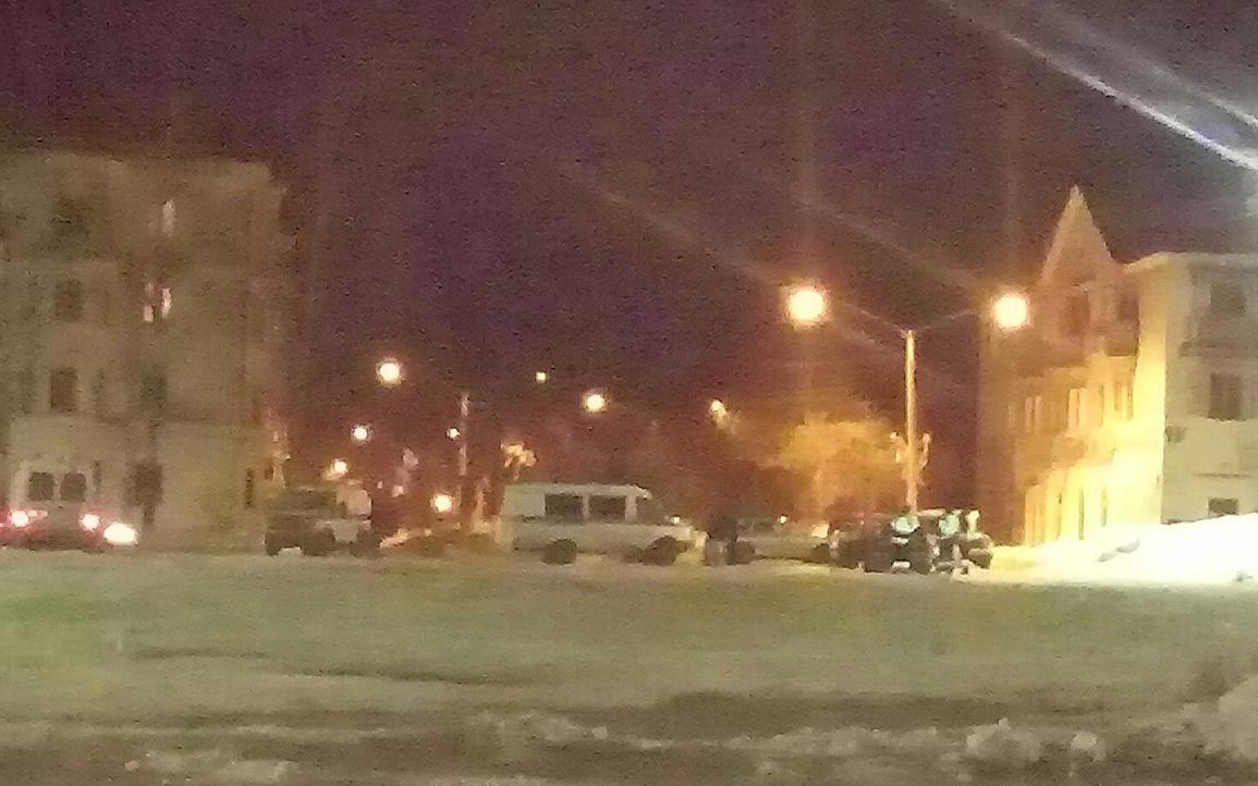 В Чепецке полицейские оцепили площадь у ДК «Дружба»