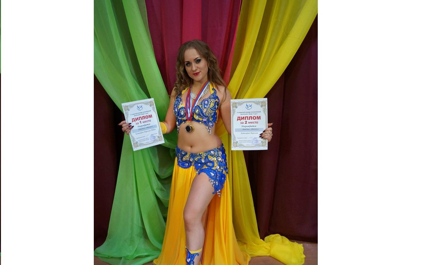 Танцовщица восточных танцев: «На костюмы трачу десятки тысяч рублей»
