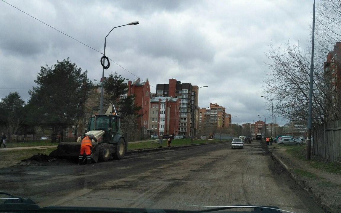 В Чепецке начали ремонтировать сразу несколько улиц