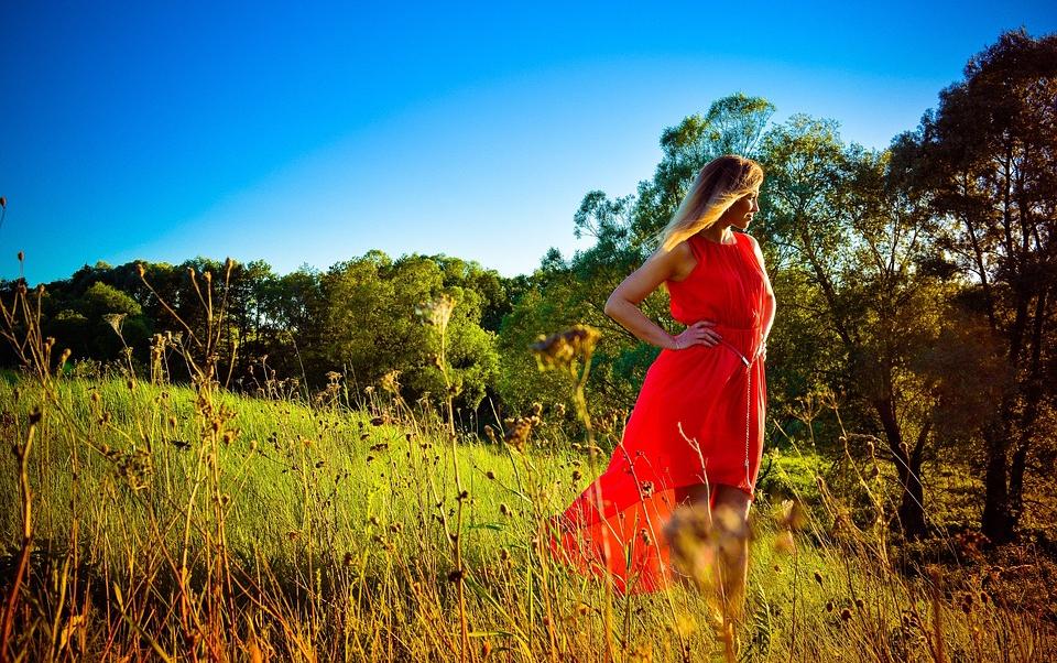 Гороскоп на неделю: у Овнов - перемены, а у Тельцов - много дел и новостей