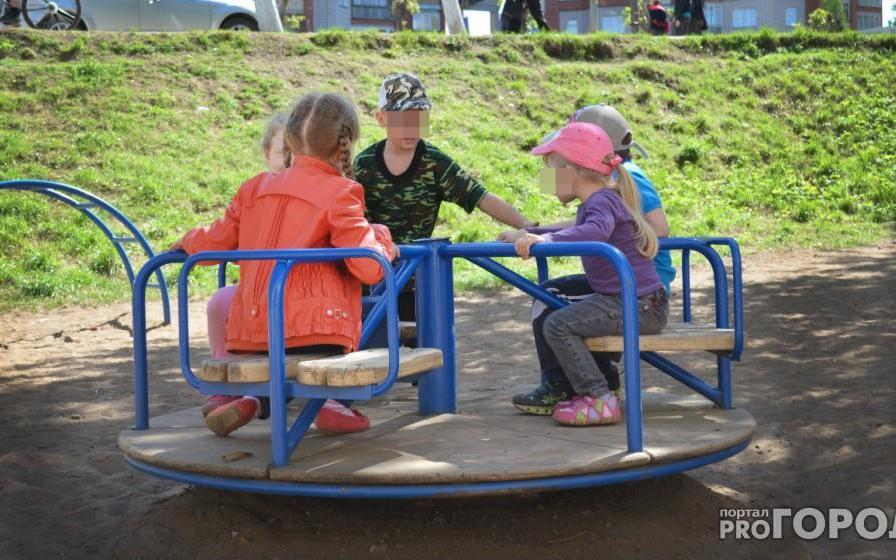 Бывший зэк увел двух детей с площадки в Кировской области