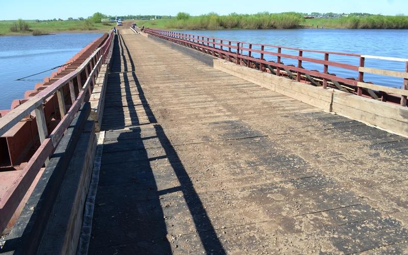 По наплавному мосту через Чепцу временно ограничено движение