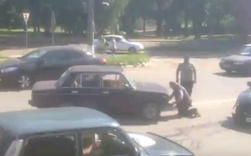 Массовое ДТП в Чепецке: на проспекте Мира столкнулись пять машин