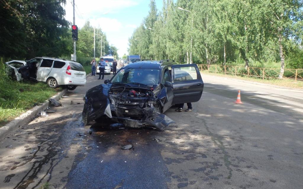 Появилась подробная информация о ДТП в Чепецке на улице Ленина