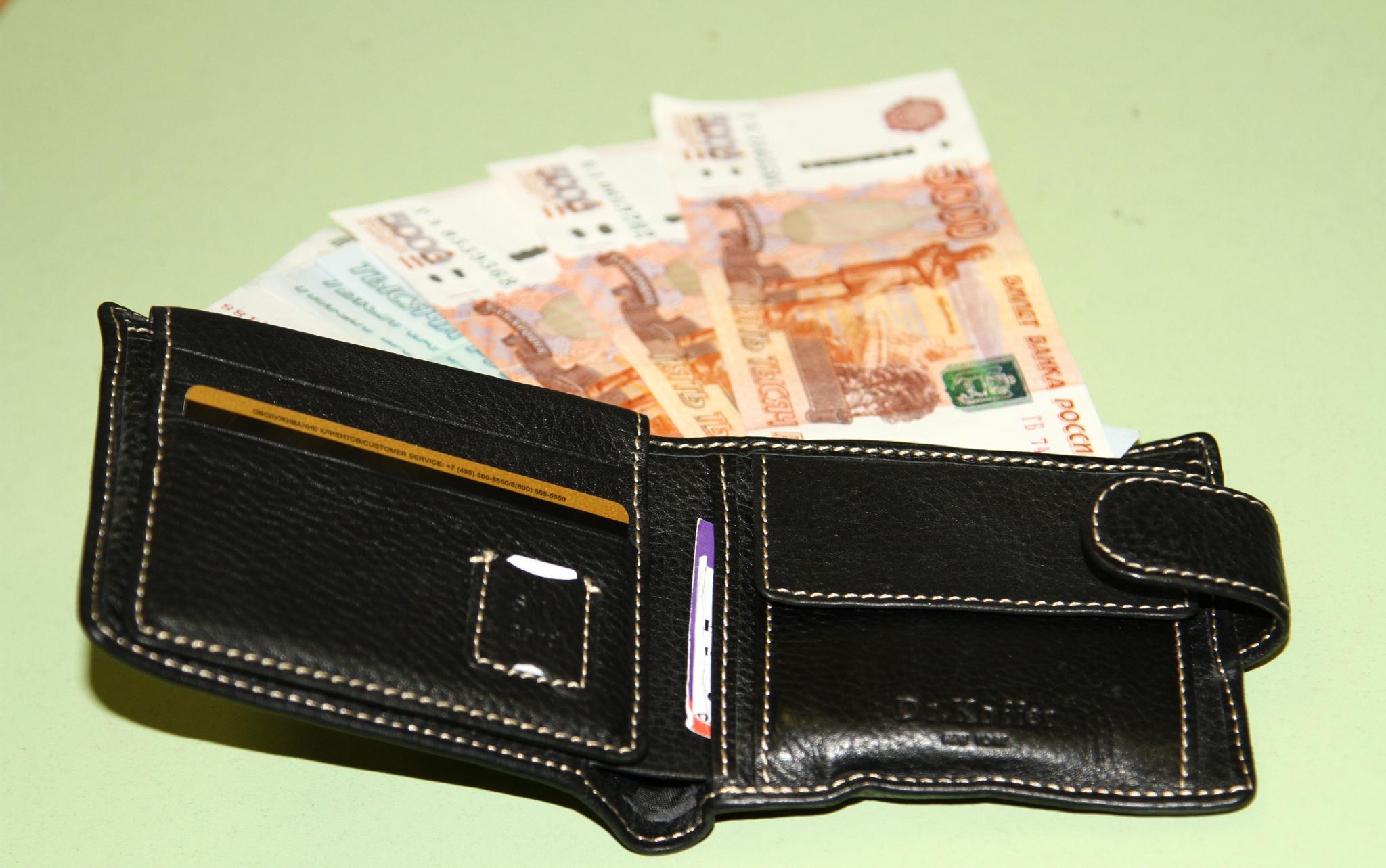 В Чепецке директор магазина присвоил крупную сумму денег