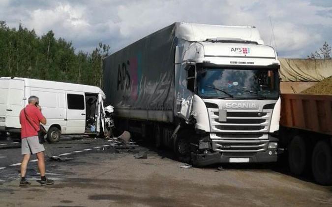 Во Владимирской области произошло массовое ДТП: кировчанка в реанимации