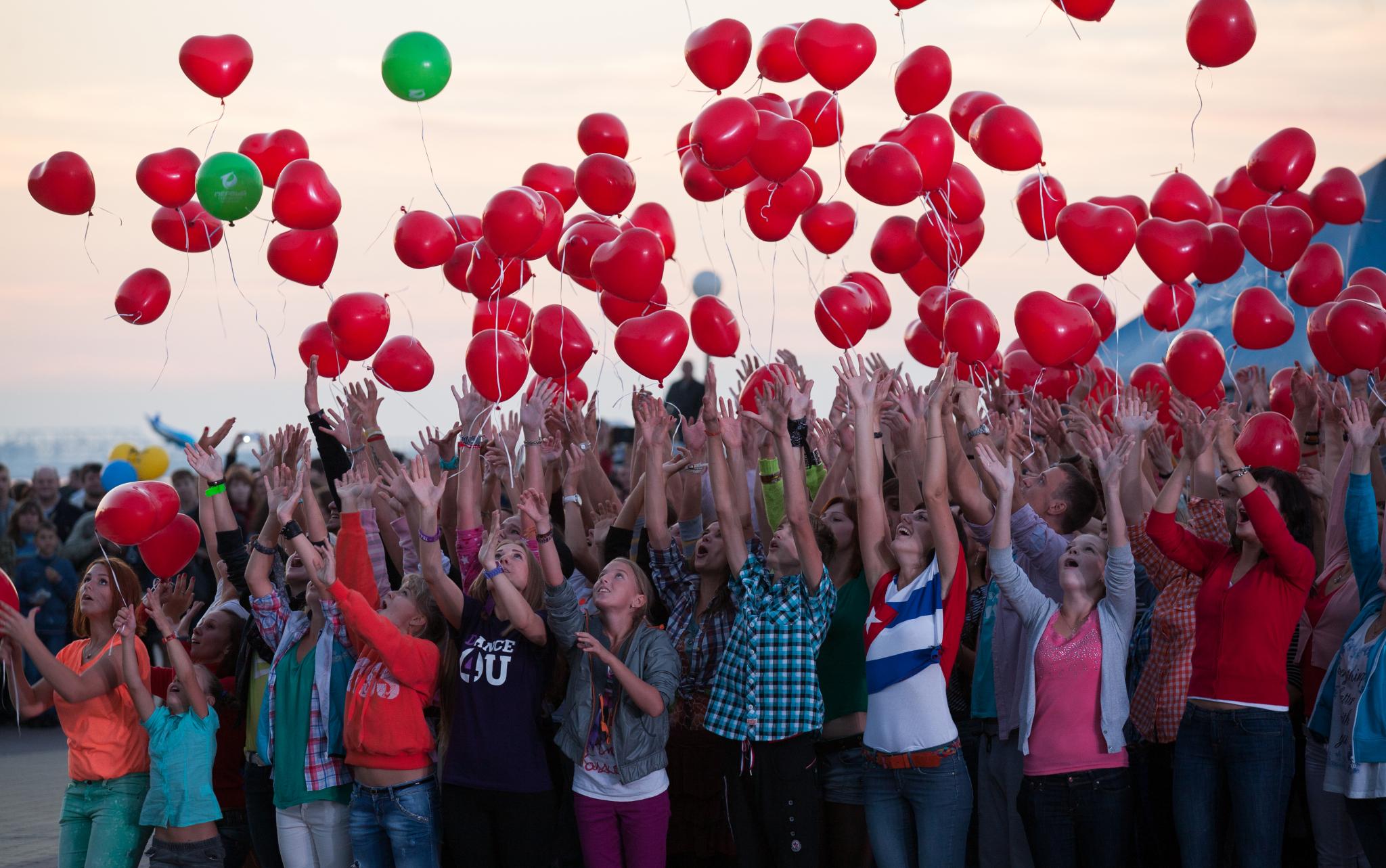 Гороскоп на неделю: у Овнов - возможность все изменить, у Весов - сюрприз