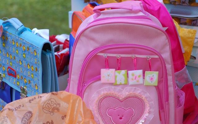 В Чепецке детям из малоимущих семей нужна помощь в подготовке к школе