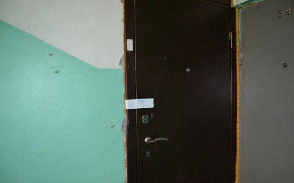 «Черви ползли из розеток»: в Кирове жители дома страдают из-за одной квартиры