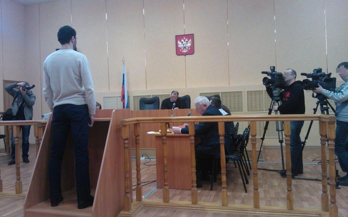 В Чепецком районе мужчина 11 раз ударил знакомого ножом