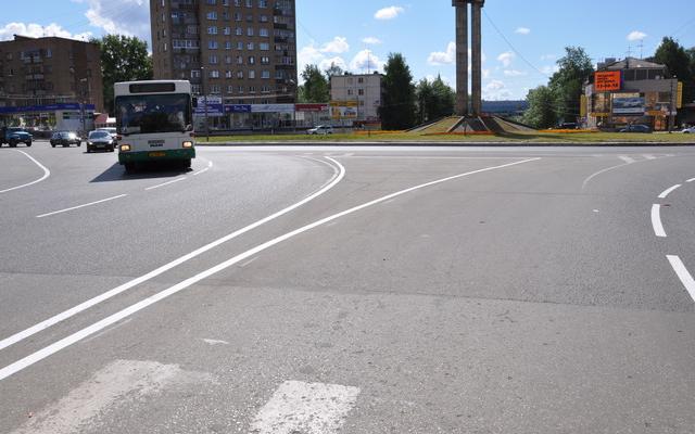 ГИБДД введут новое правило проезда перекрестков с круговым движением