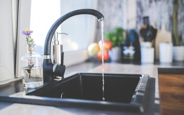 В нескольких домах Чепецка отключили холодную воду