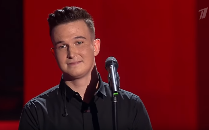 Кировчанин дважды спел на шоу "Голос": под песню танцевал весь зал