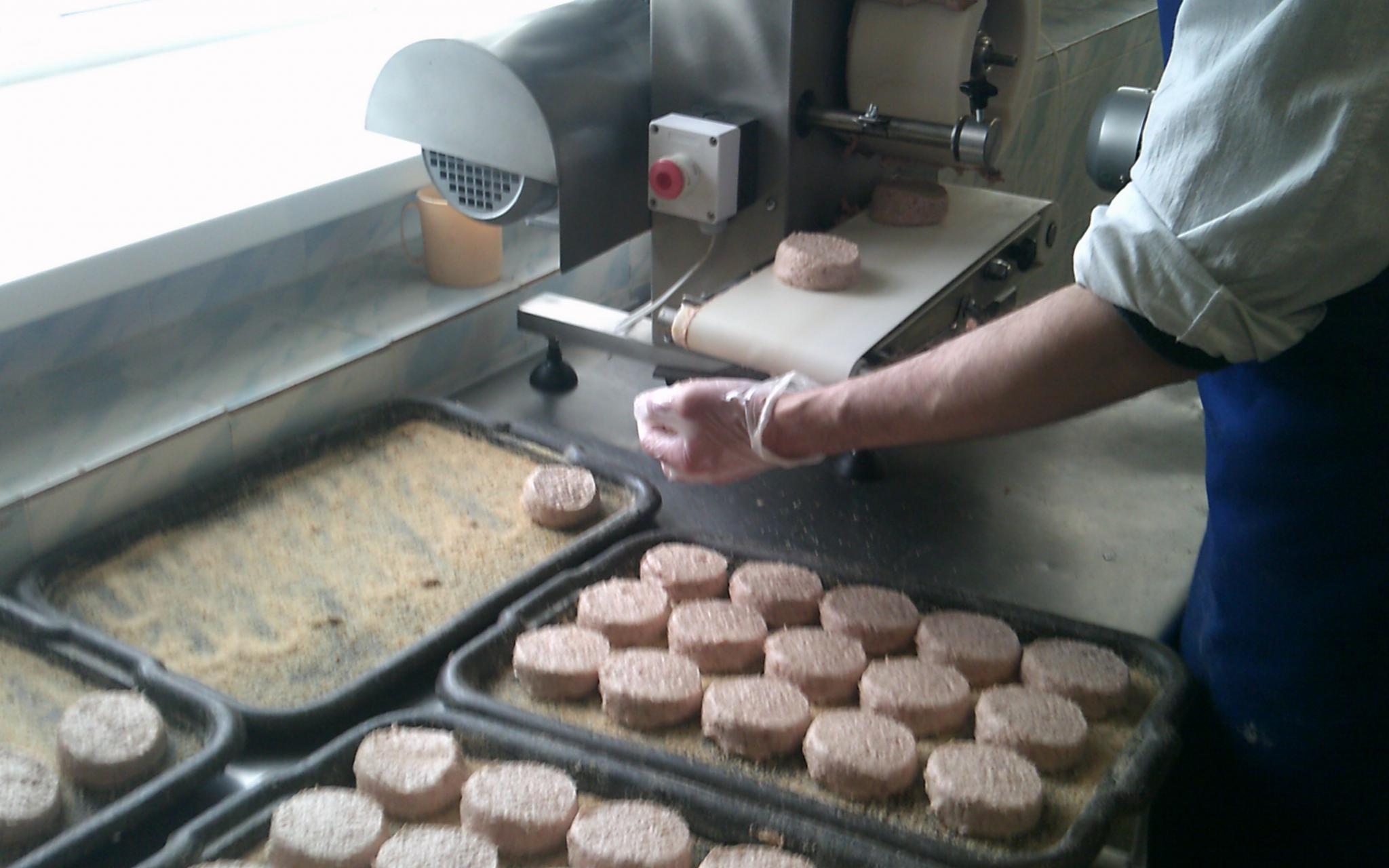 В колонии Кирово-Чепецка начали делать котлеты