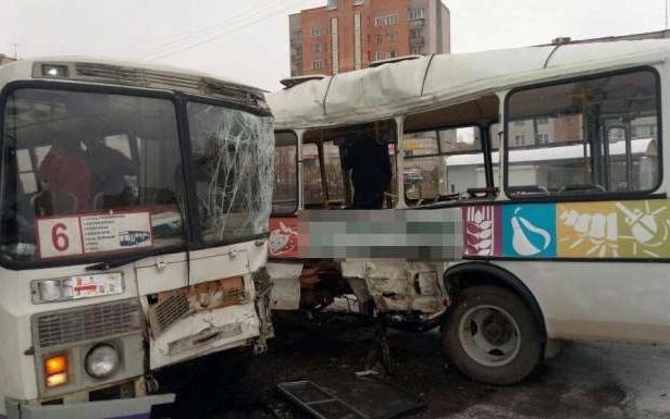 Прокуратура начала проверку по ДТП с автобусами в Чепецке